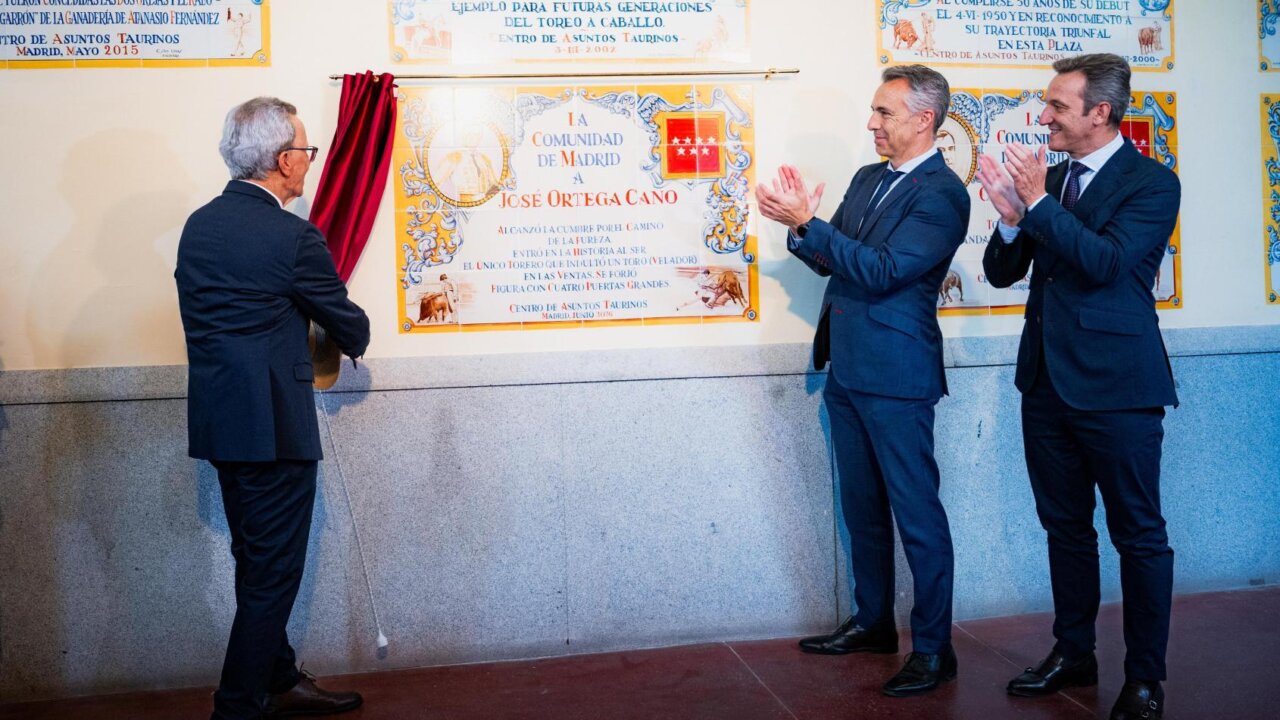 Ortega Cano, homenajeado por la Comunidad de Madrid