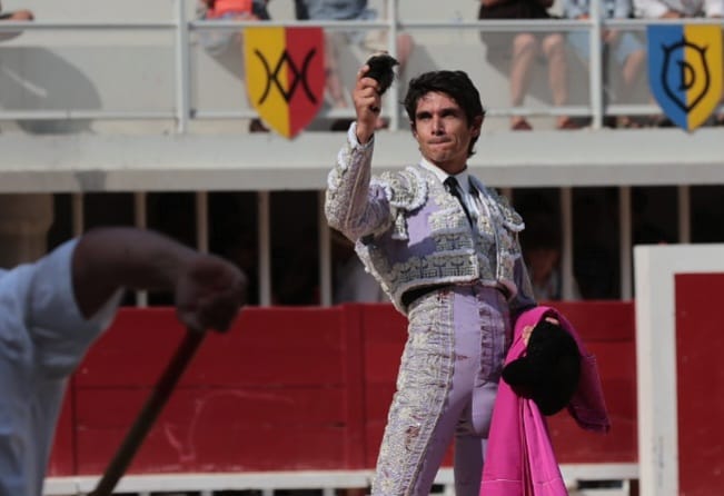 Importante Castella, oreja del primero; ovacionado Talavante en el segundo
