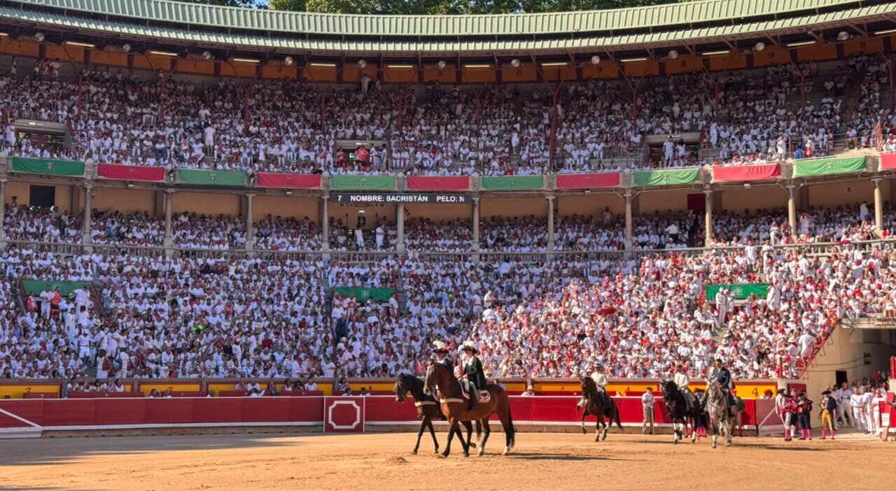 Todo listo para la corrida de rejones de Pamplona