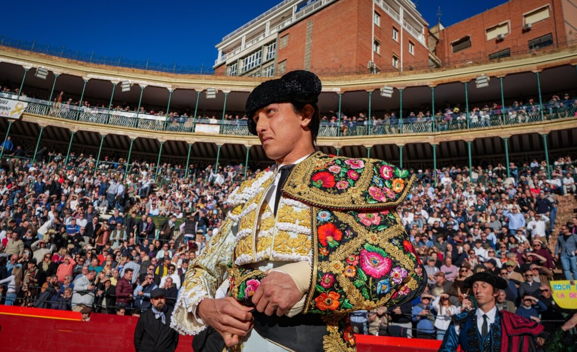 Roca Rey, en la tarde de los generales