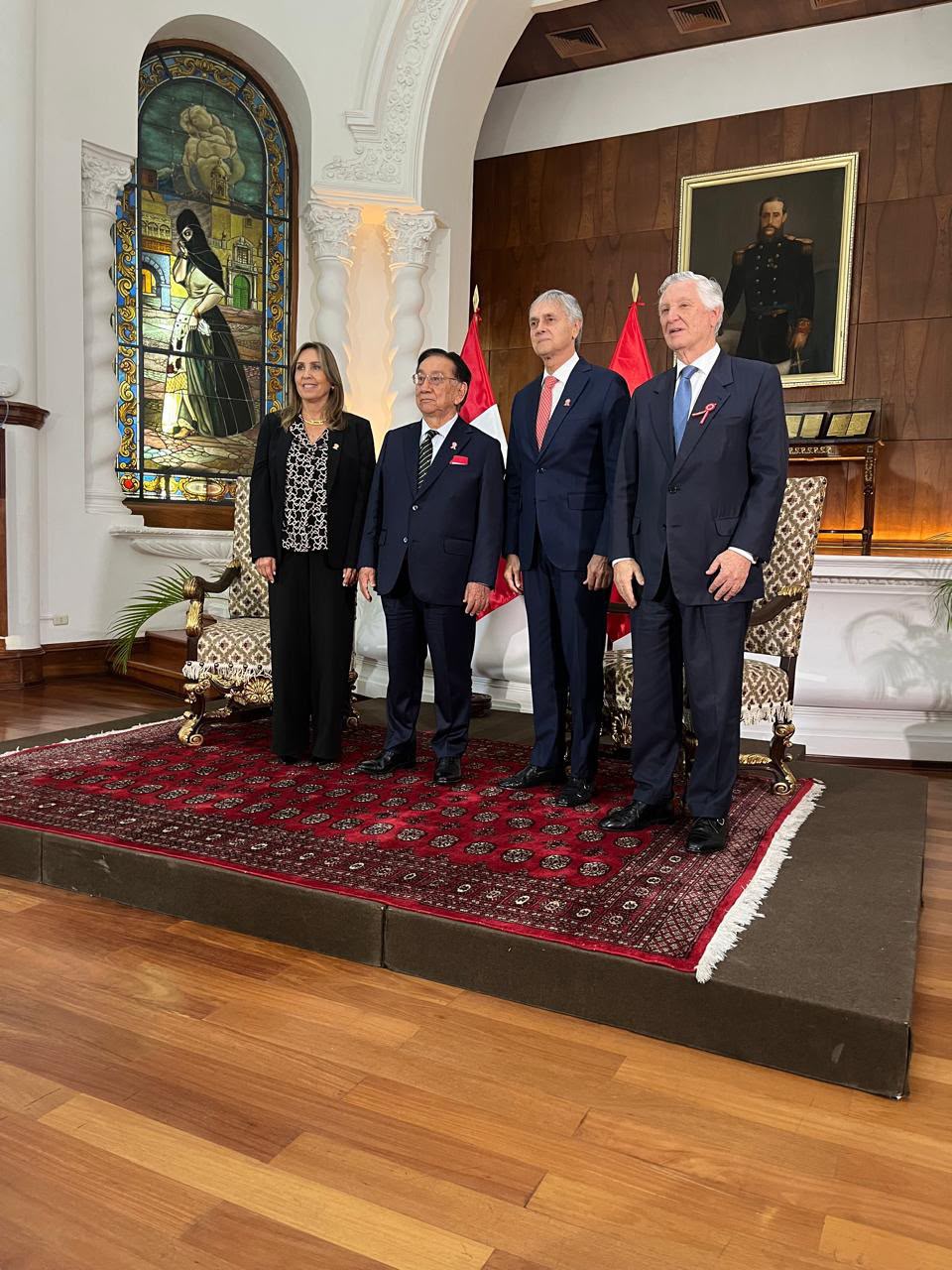 Andrés Roca Rey recibe la Gran Cruz de la Orden al Mérito por Servicios Distinguidos de la República del Perú