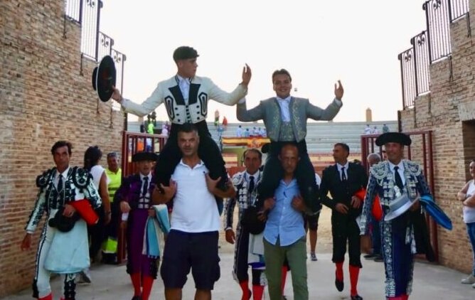 Seis orejas en el festejo de San Lorenzo de la Parrilla
