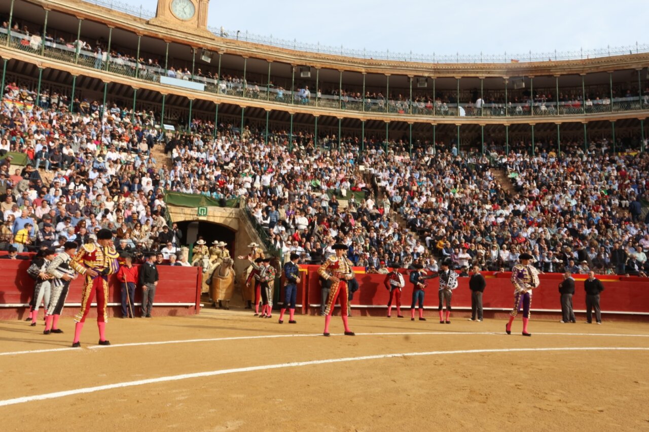 Al detalle la tercera de la Feria de Julio con Urdiales, Luque y Navalón