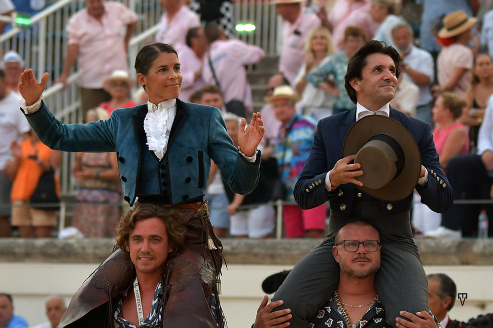 Diego Ventura y Lea Vicens se exhiben en Beziers