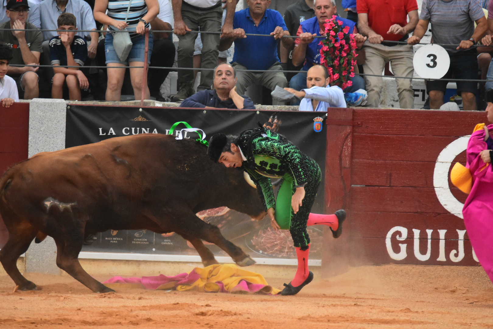 Herido Vicente Herrera, a la enfermería en Guijuelo