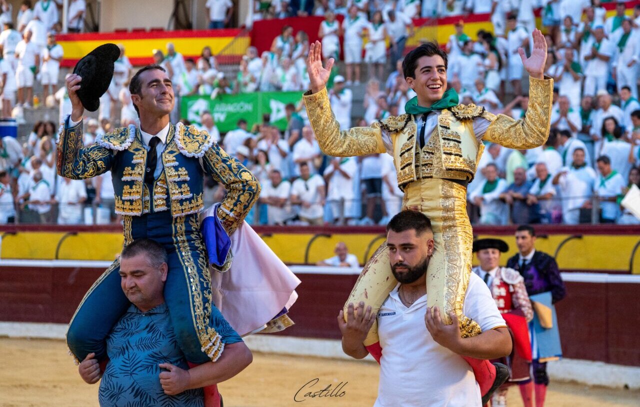 Triunfo de El Fandi y Marco Pérez y atraco a Tomás Rufo en Huesca