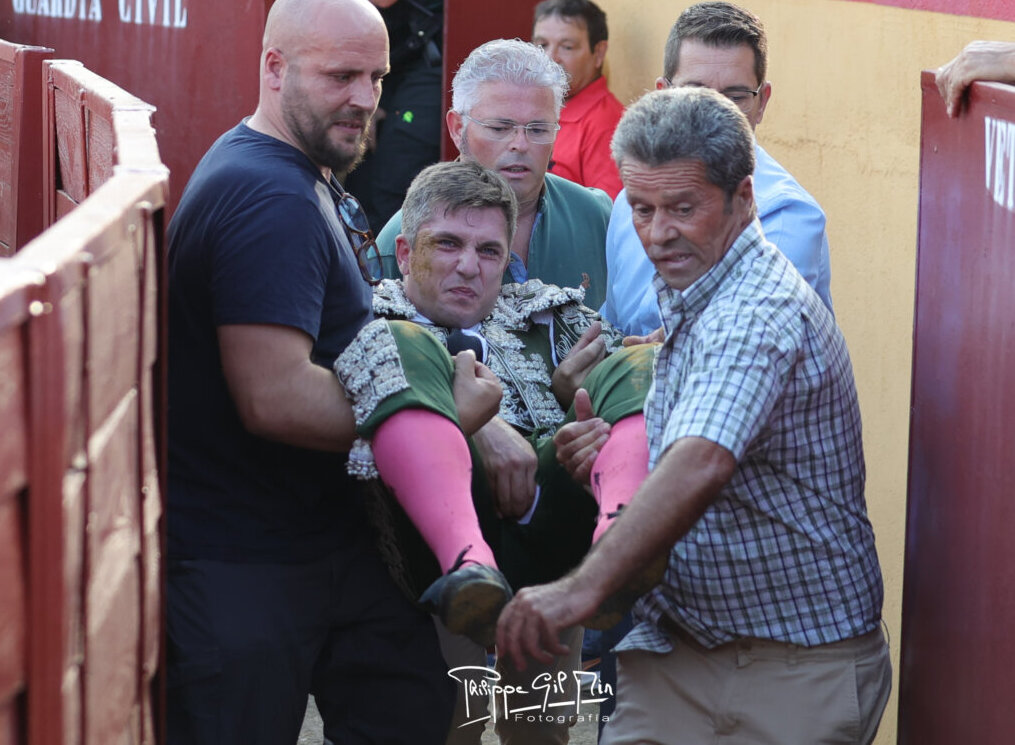 Joao d’Alva, "degollamiento escrotal y exposición de ambos testículos" al entrar a matar en Cenicientos