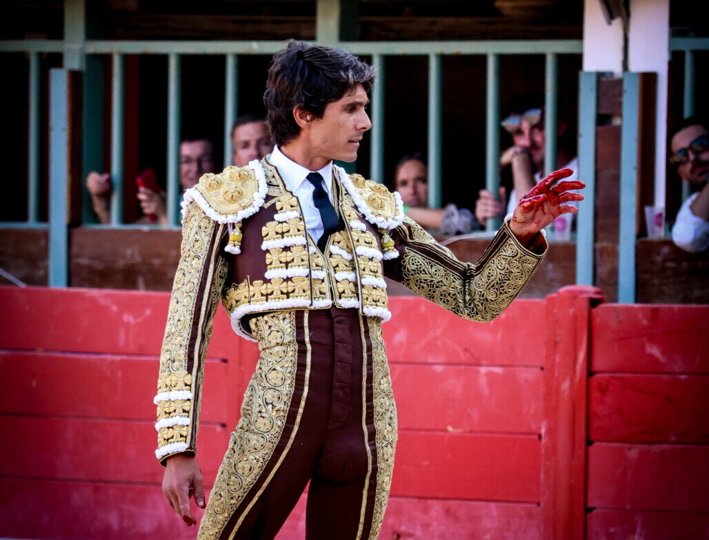 Castella reaparece en Huesca y toreará en Beziers "a pesar de la importante lesión de Vauvert"