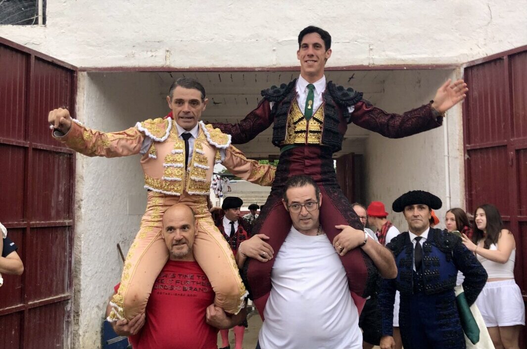 Sánchez Vara y Diego García, a hombros con cebadas en Calamocha